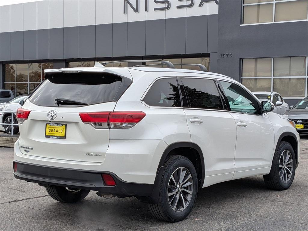 used 2018 Toyota Highlander car, priced at $23,977