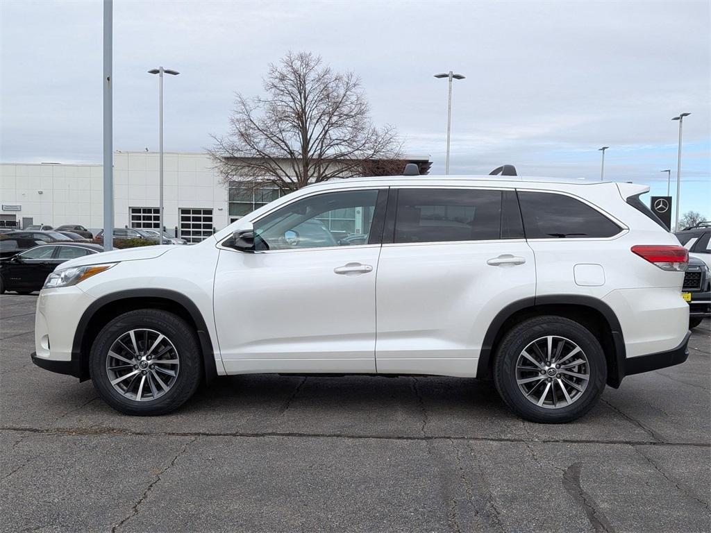 used 2018 Toyota Highlander car, priced at $23,977