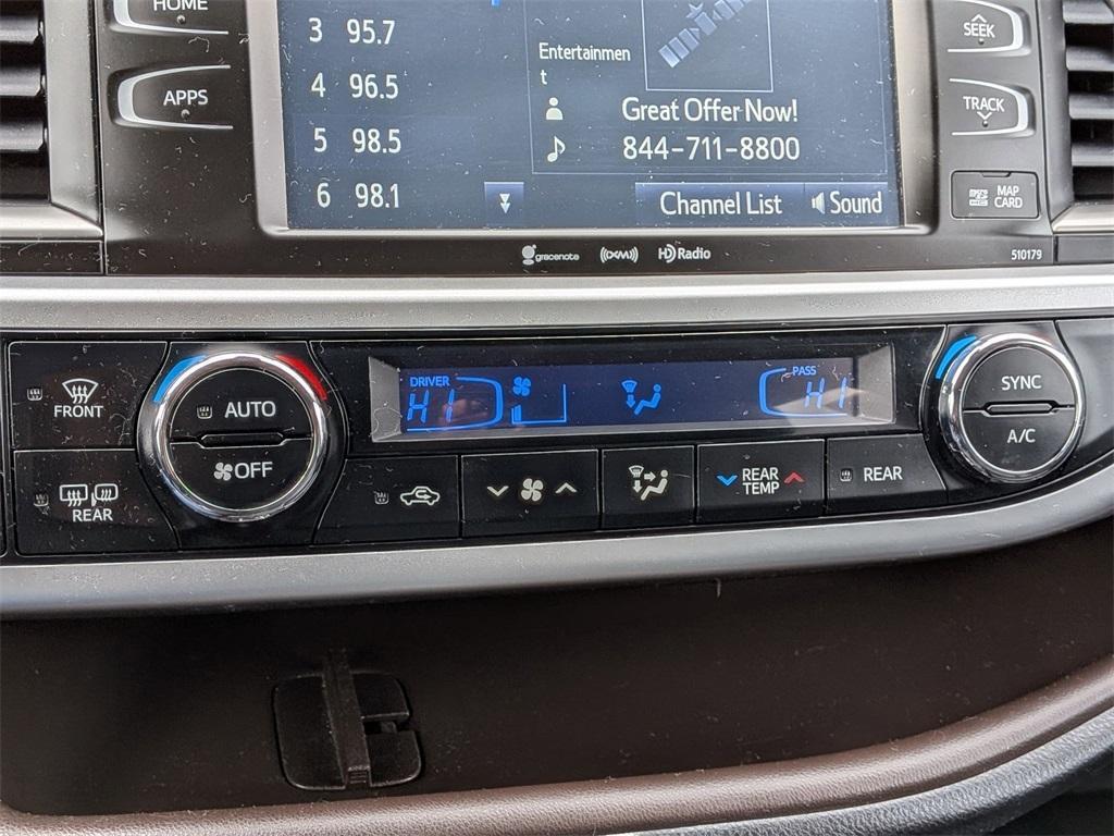used 2018 Toyota Highlander car, priced at $23,977