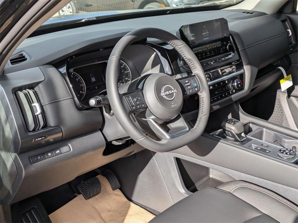 new 2025 Nissan Pathfinder car, priced at $42,957