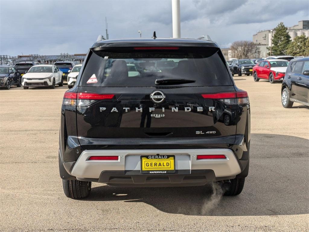 new 2025 Nissan Pathfinder car, priced at $42,957