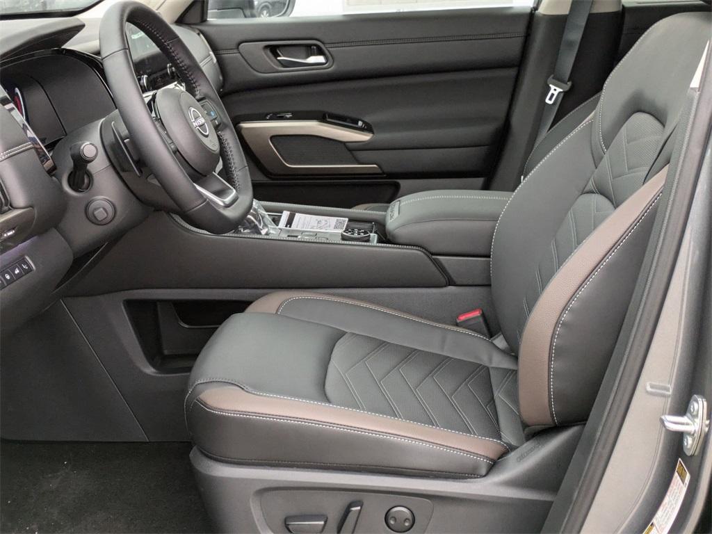 new 2025 Nissan Pathfinder car, priced at $47,465