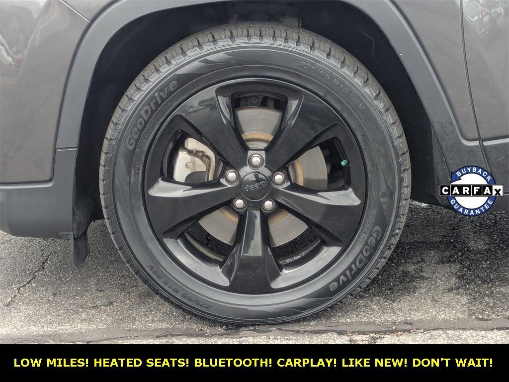 used 2020 Jeep Cherokee car, priced at $20,677