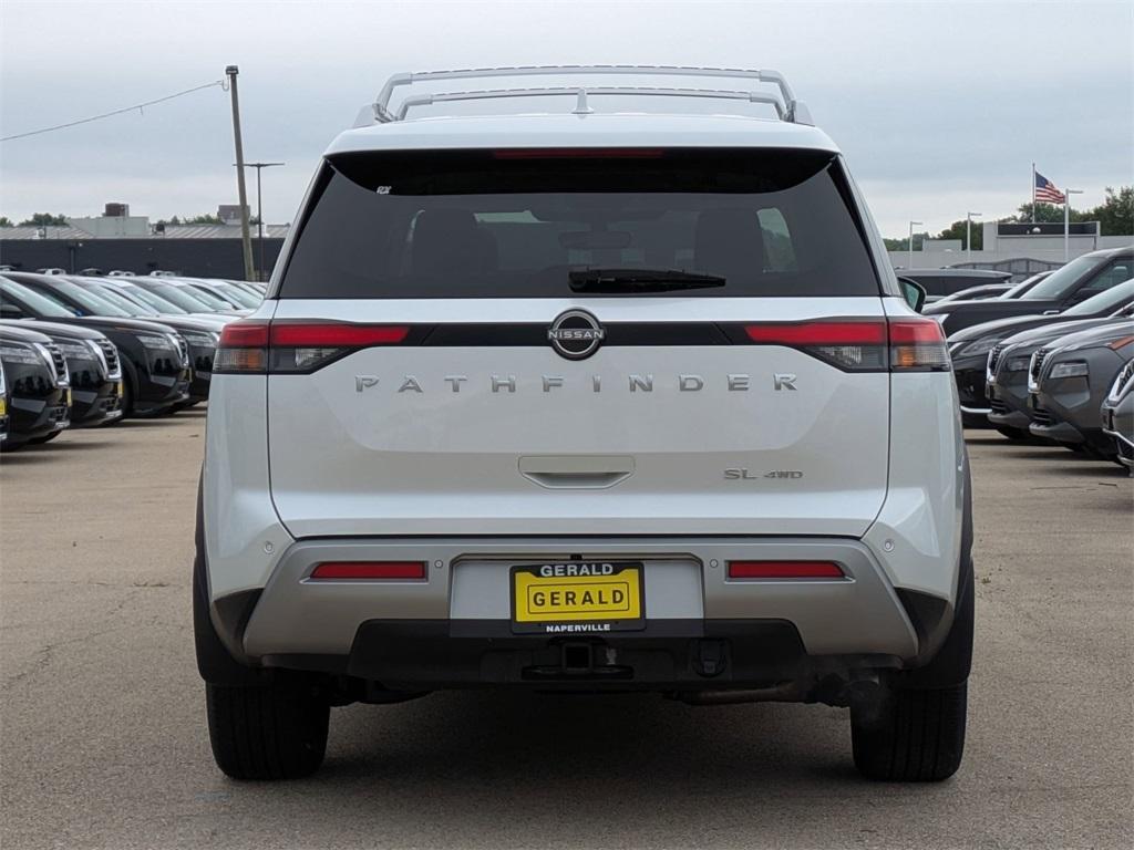new 2025 Nissan Pathfinder car, priced at $43,324