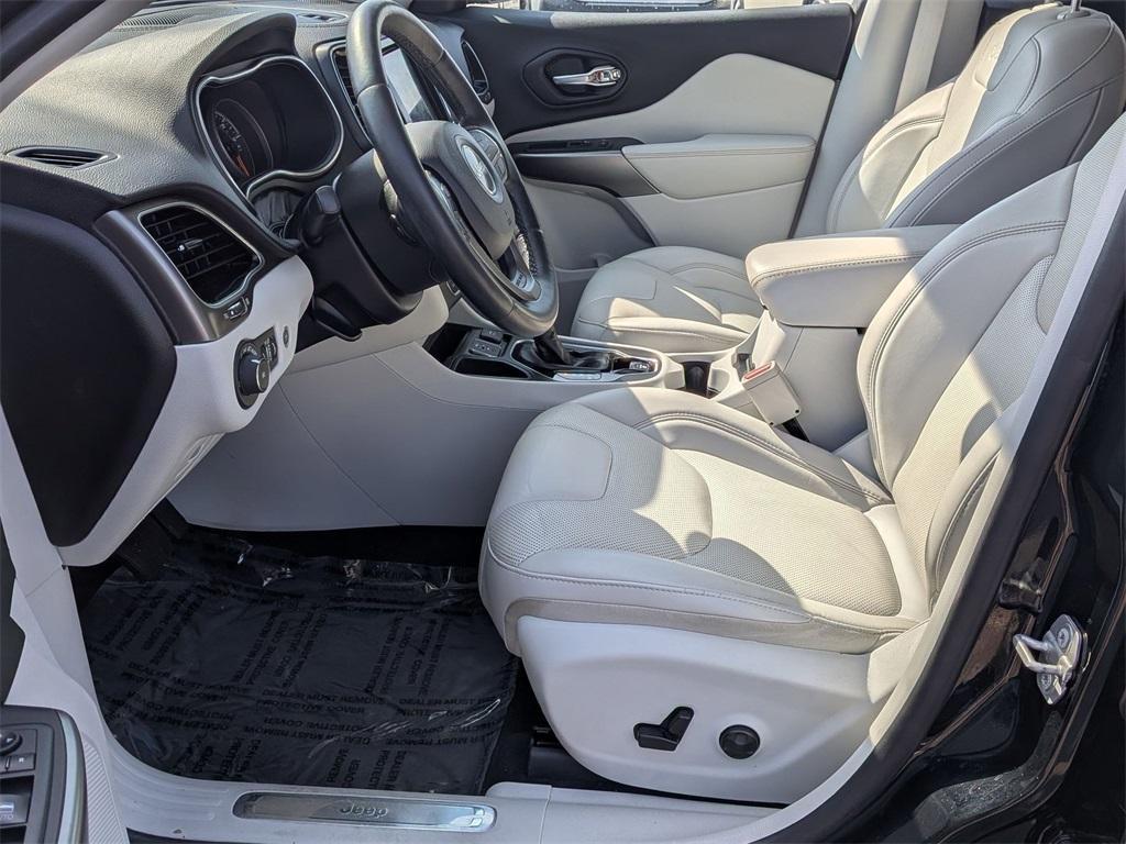 used 2019 Jeep Cherokee car, priced at $21,977