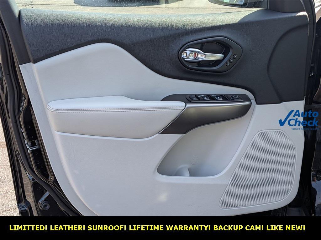 used 2019 Jeep Cherokee car, priced at $17,677