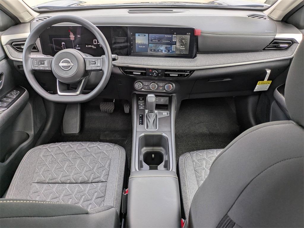 new 2025 Nissan Kicks car, priced at $25,293