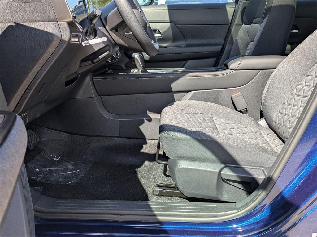 new 2025 Nissan Kicks car, priced at $25,855