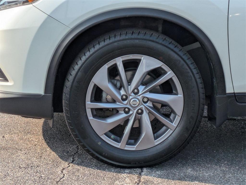 used 2016 Nissan Rogue car, priced at $15,802