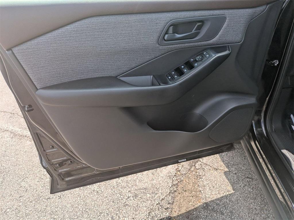 used 2023 Nissan Rogue car, priced at $21,580