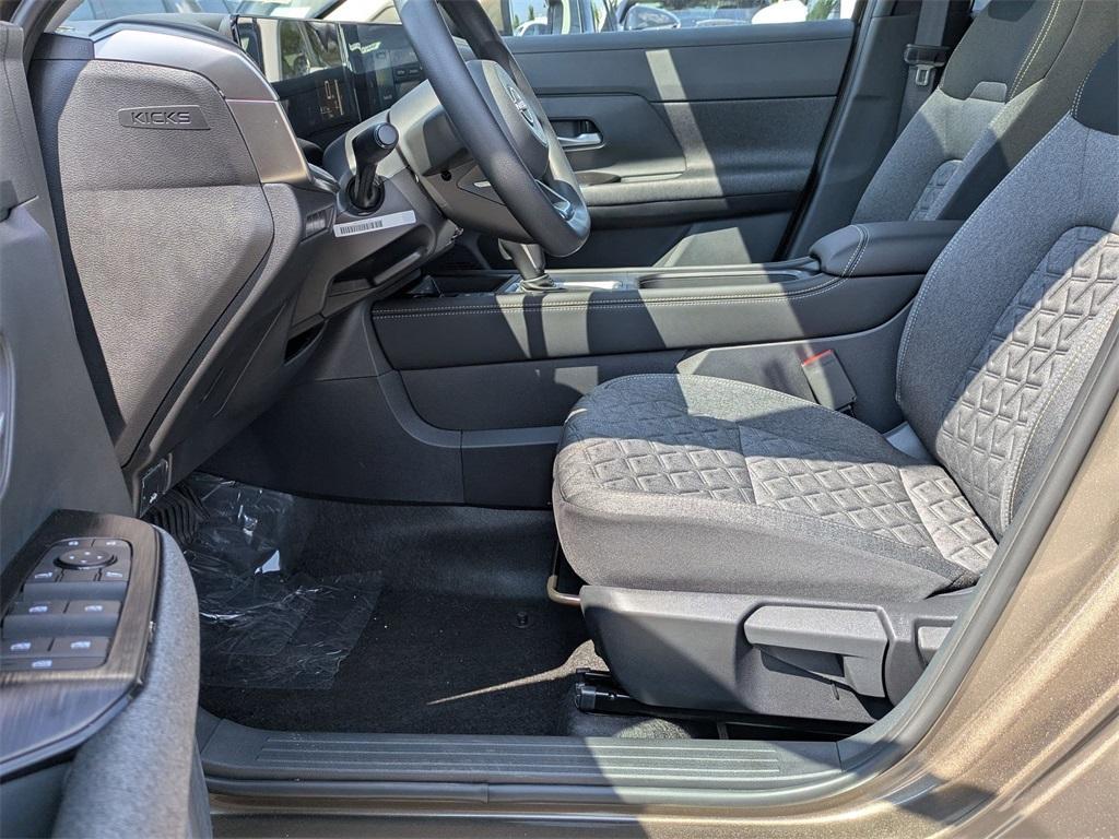 new 2025 Nissan Kicks car, priced at $25,855