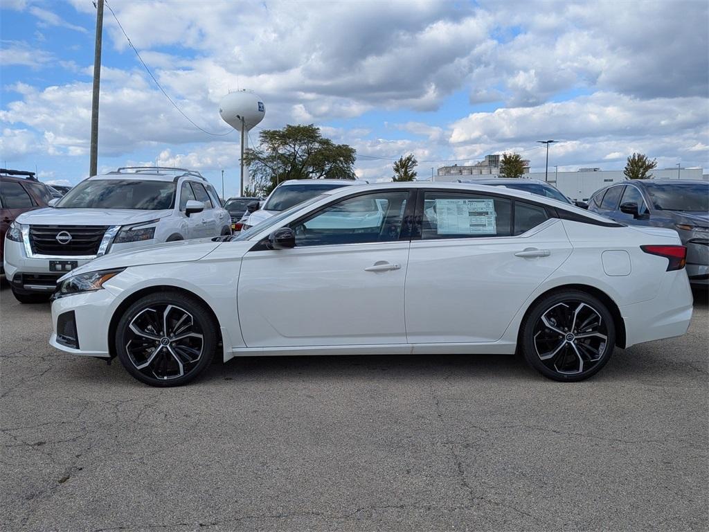new 2025 Nissan Altima car, priced at $34,430