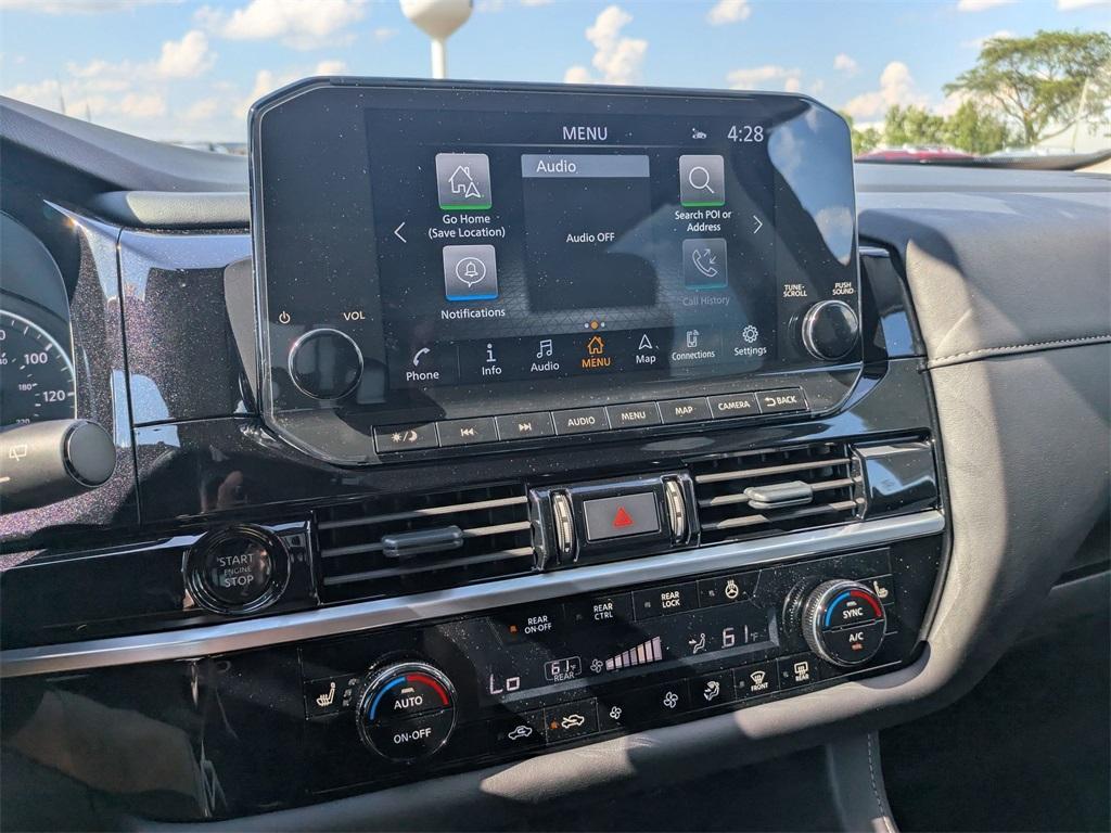 new 2025 Nissan Pathfinder car, priced at $45,918