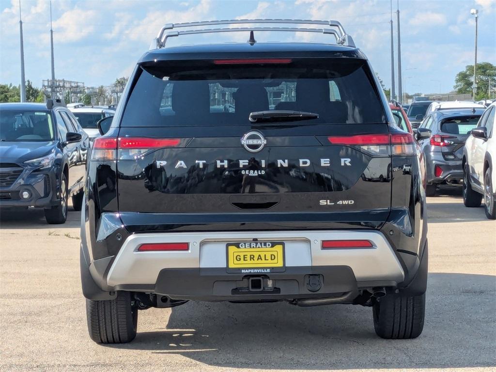 new 2025 Nissan Pathfinder car, priced at $45,918