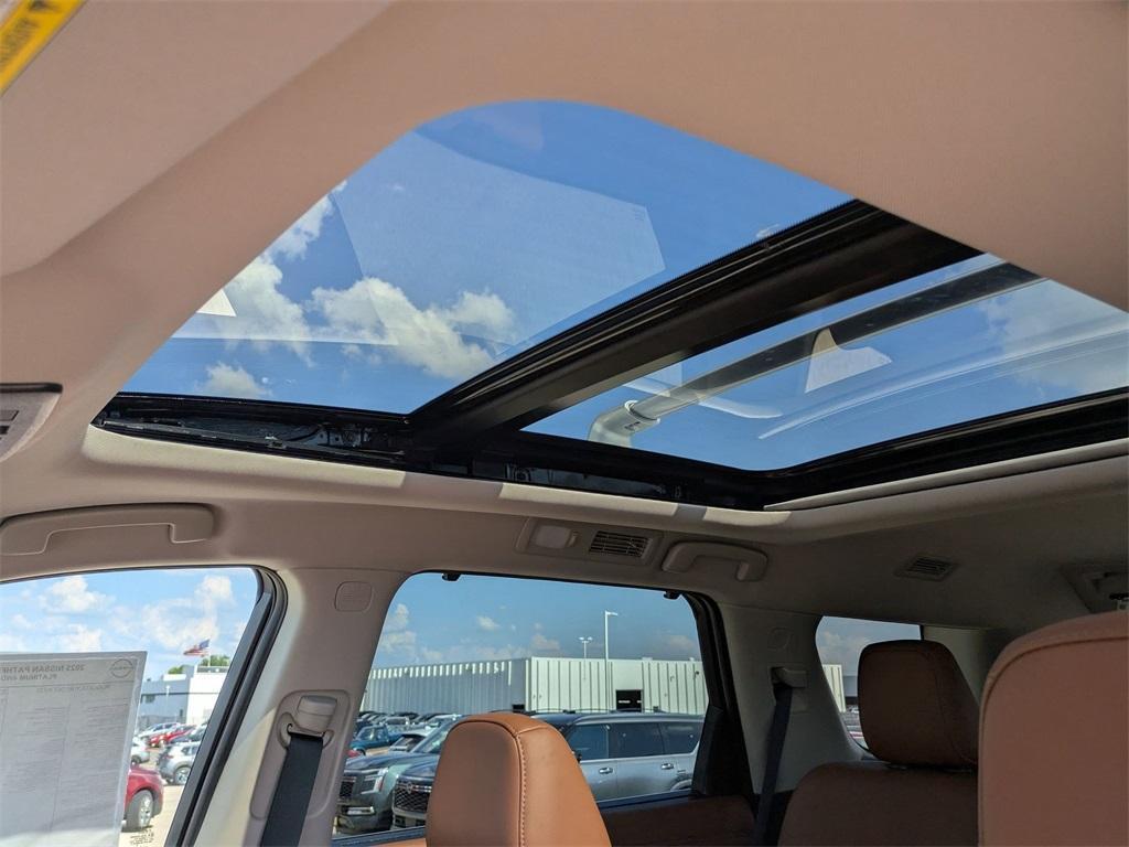 new 2025 Nissan Pathfinder car, priced at $50,285