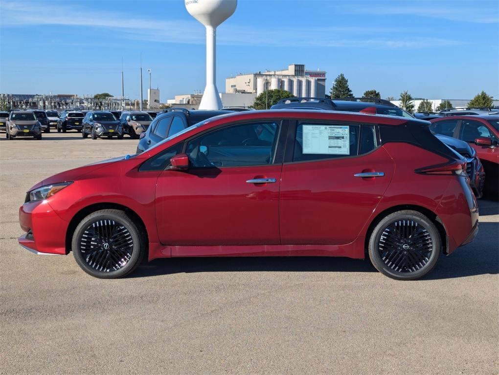 new 2025 Nissan Leaf car, priced at $38,760