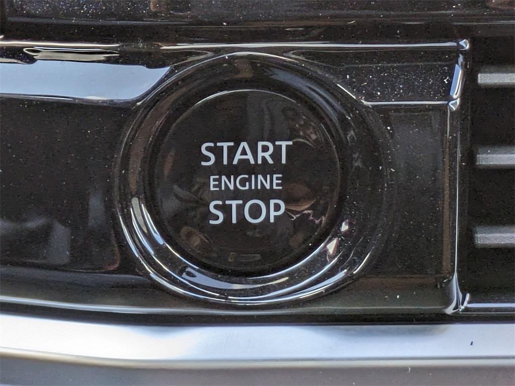 new 2025 Nissan Pathfinder car, priced at $51,752
