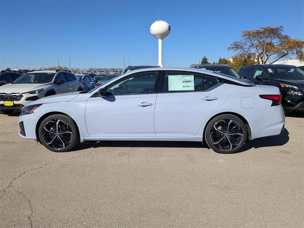 new 2025 Nissan Altima car, priced at $34,190