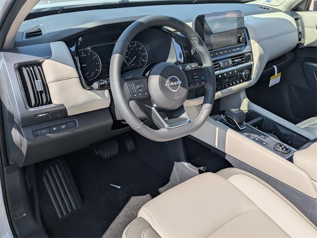 new 2025 Nissan Pathfinder car, priced at $46,324