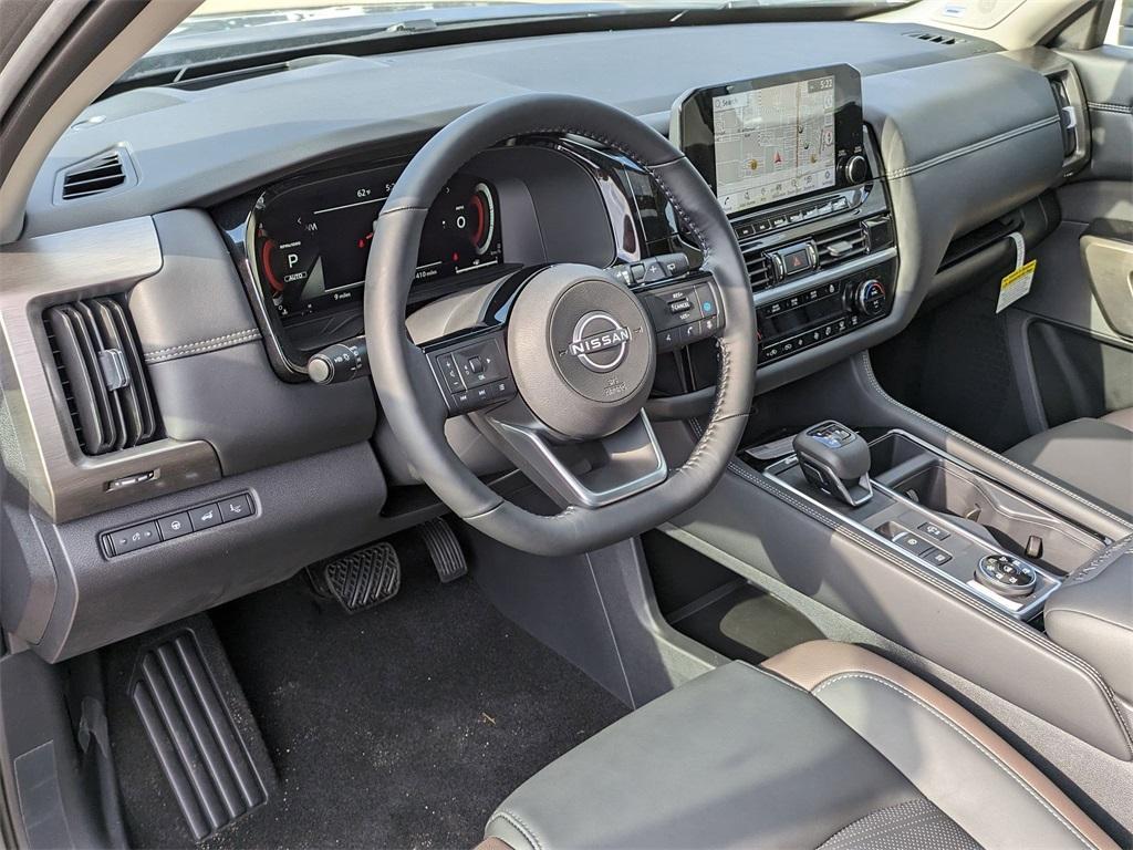 new 2025 Nissan Pathfinder car, priced at $49,667