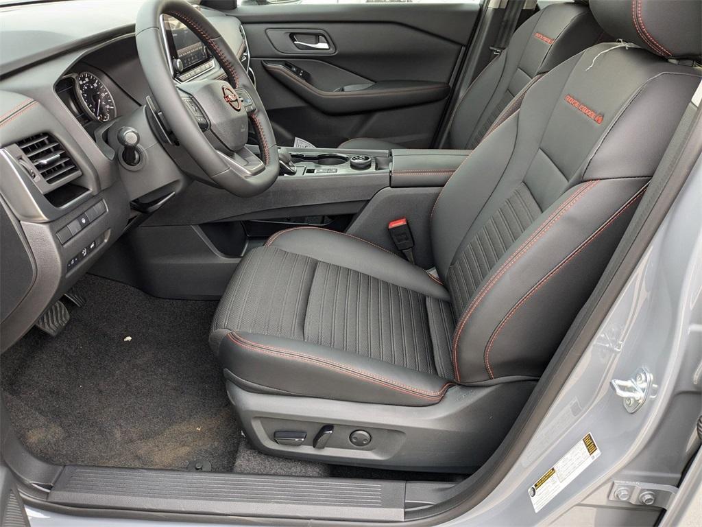 new 2025 Nissan Rogue car, priced at $32,977