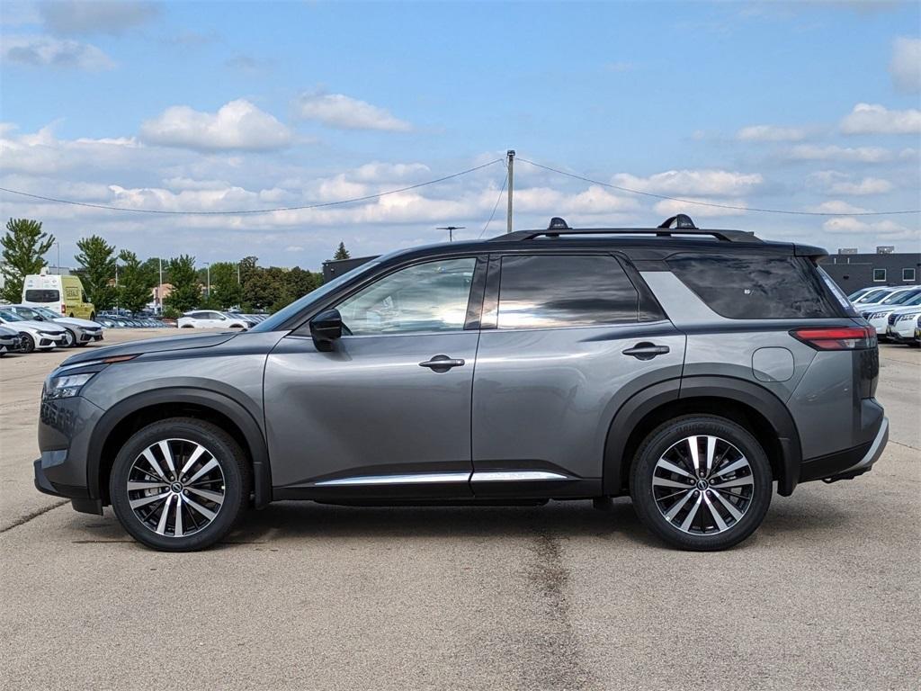 new 2025 Nissan Pathfinder car, priced at $50,154