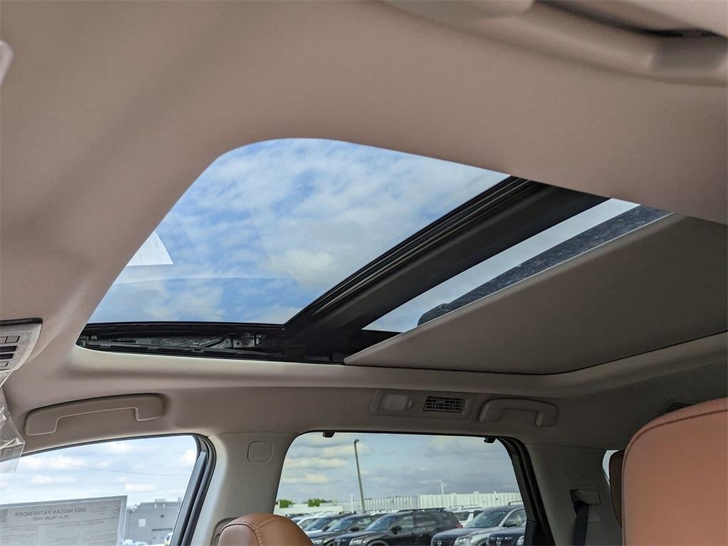 new 2025 Nissan Pathfinder car, priced at $50,154