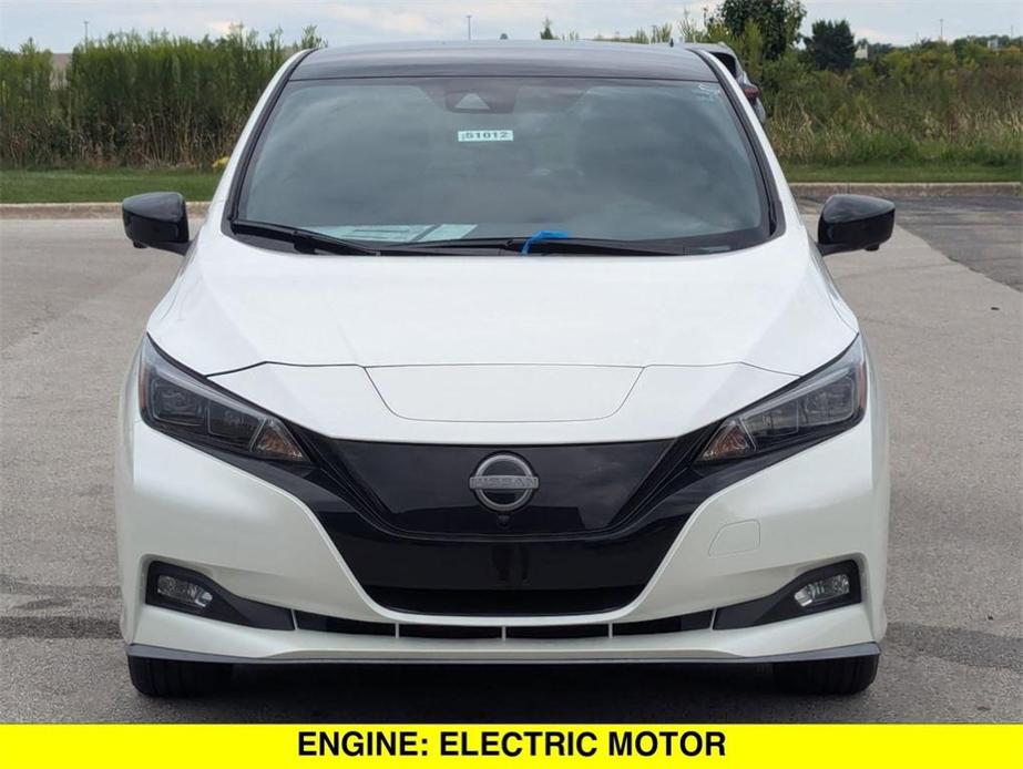 new 2025 Nissan Leaf car, priced at $39,060