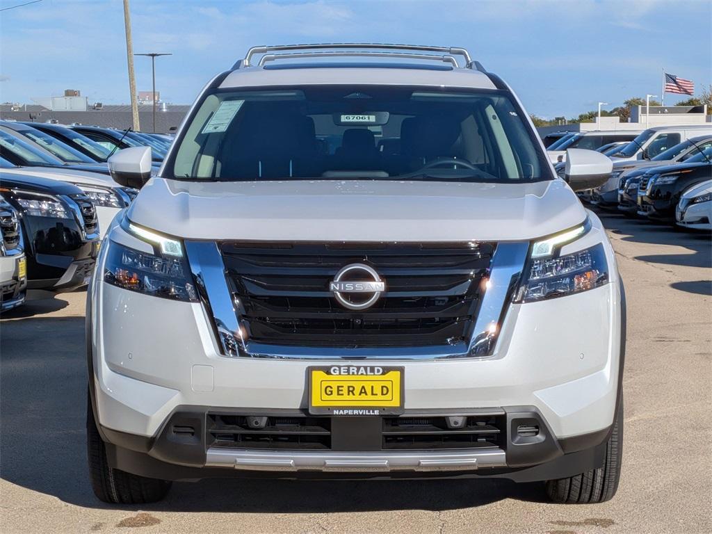 new 2025 Nissan Pathfinder car, priced at $48,960