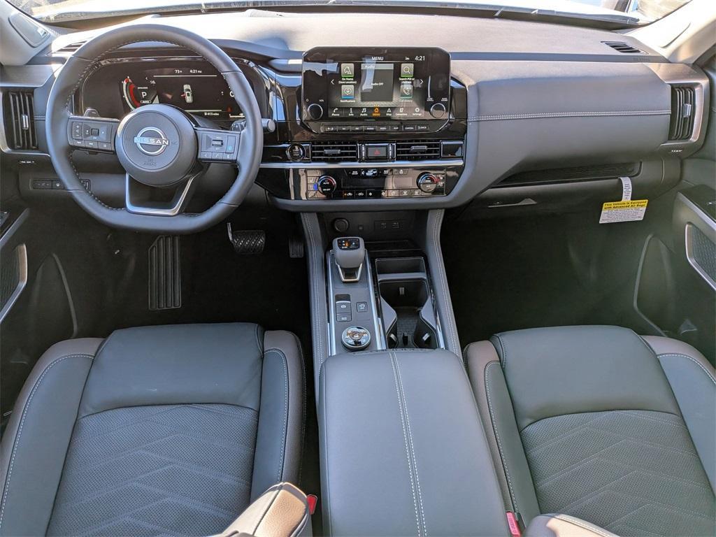 new 2025 Nissan Pathfinder car, priced at $48,960