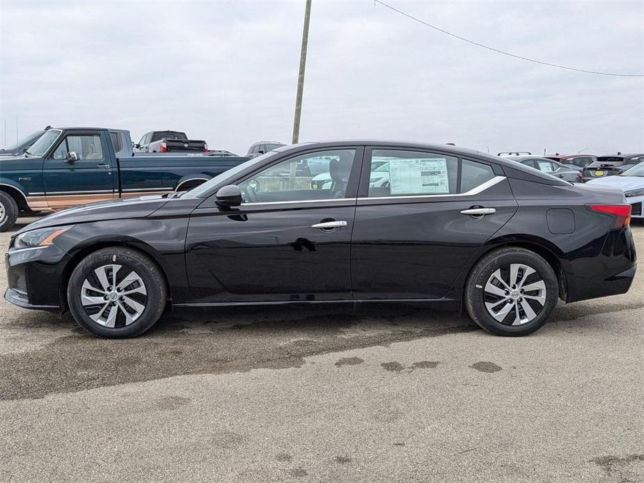 new 2025 Nissan Altima car, priced at $28,505