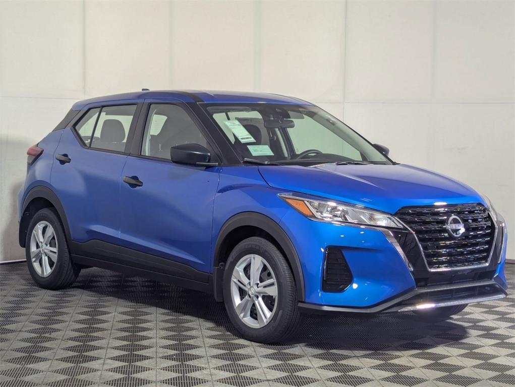 new 2025 Nissan Kicks Play car, priced at $21,979