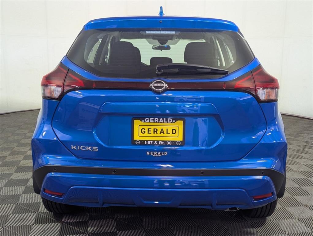 new 2025 Nissan Kicks Play car, priced at $21,979