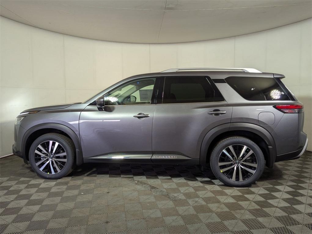 new 2025 Nissan Pathfinder car, priced at $48,824