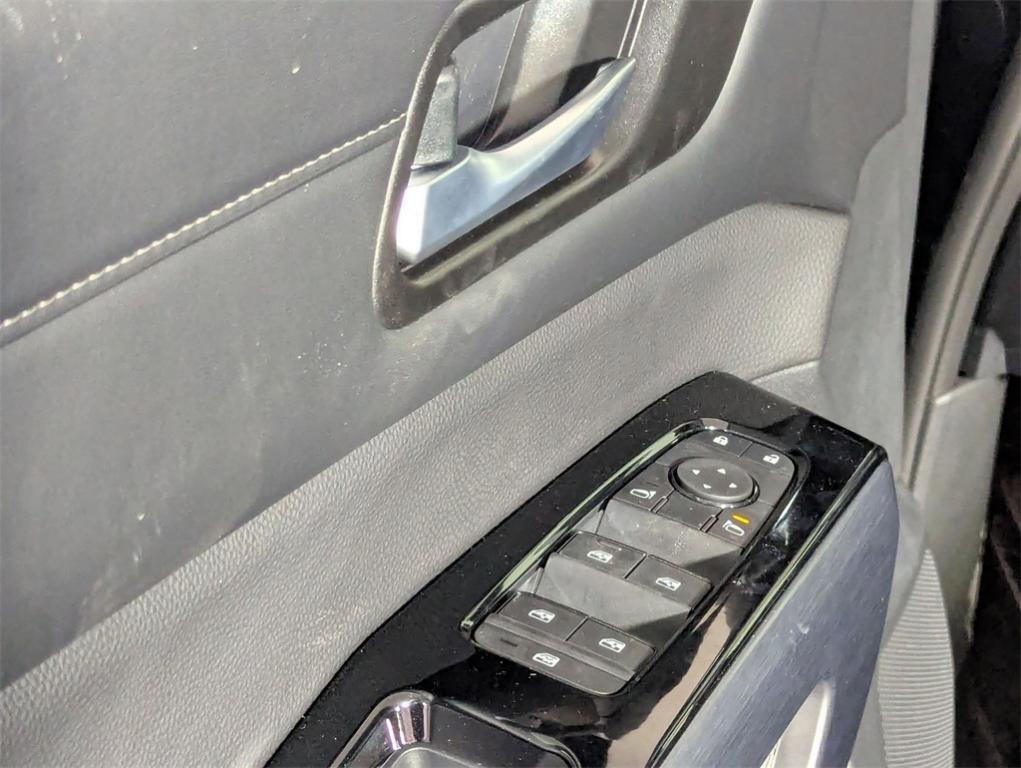 new 2025 Nissan Pathfinder car, priced at $42,507