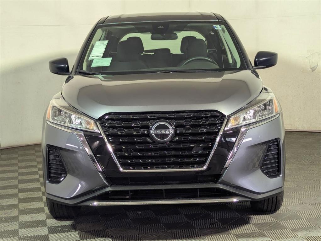 new 2025 Nissan Kicks Play car, priced at $22,057