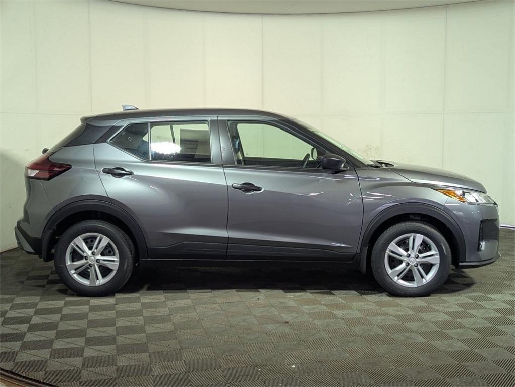 new 2025 Nissan Kicks Play car, priced at $22,057