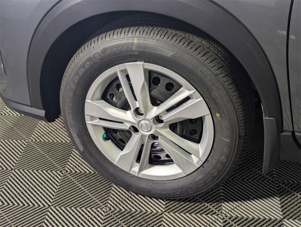 new 2025 Nissan Kicks Play car, priced at $22,057