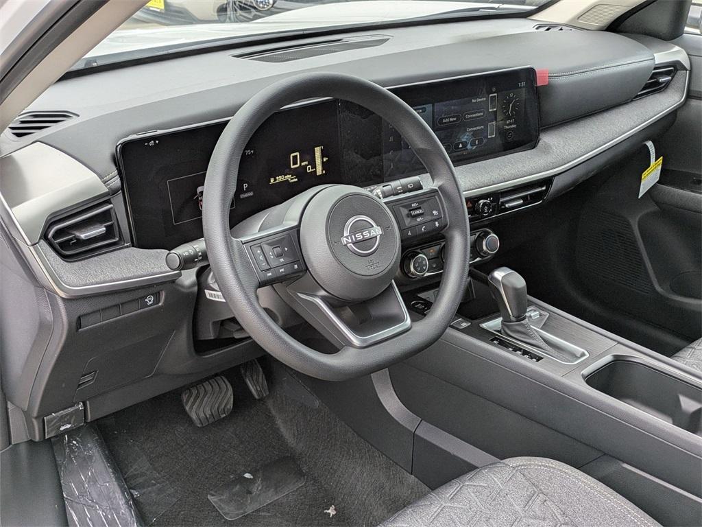 new 2025 Nissan Kicks car, priced at $23,570