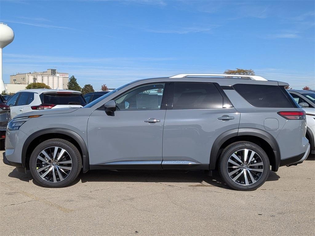 new 2025 Nissan Pathfinder car, priced at $48,625