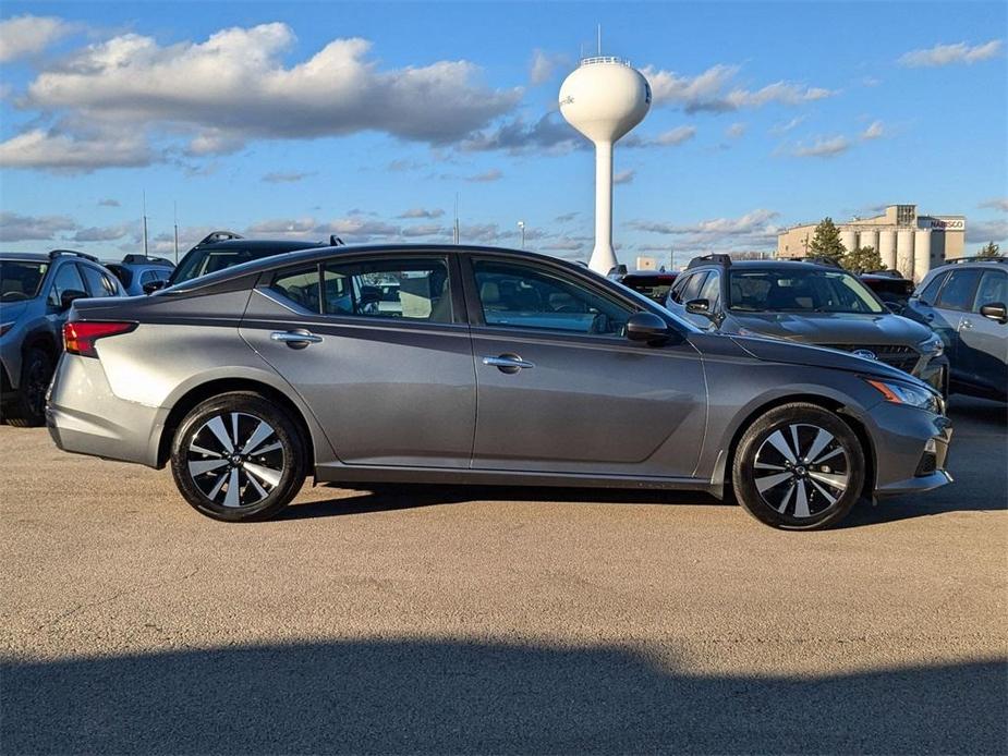 used 2022 Nissan Altima car, priced at $23,977