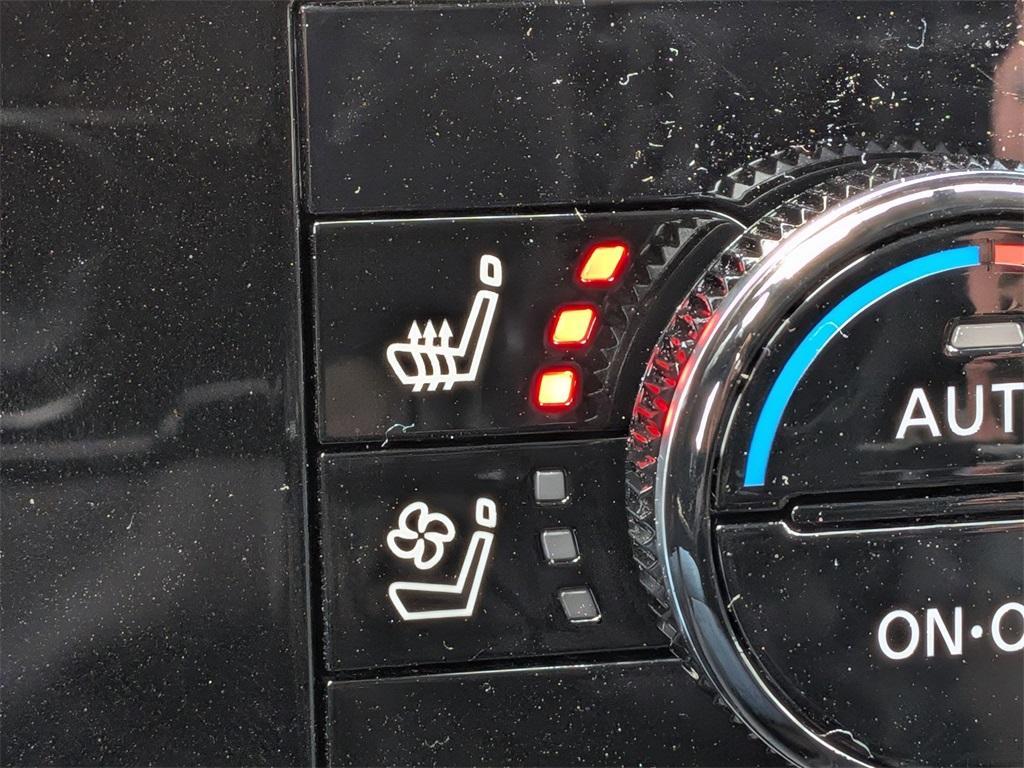 new 2025 Nissan Pathfinder car, priced at $48,510