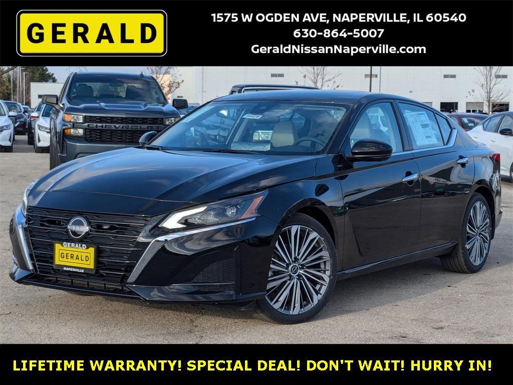 new 2025 Nissan Altima car, priced at $29,990