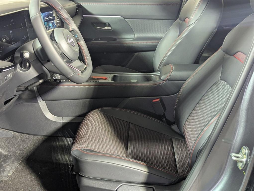 new 2025 Nissan Kicks car, priced at $30,055