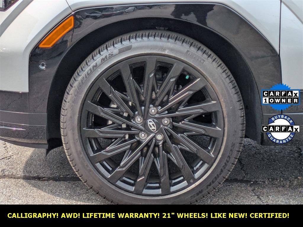 used 2024 Hyundai Santa Fe car, priced at $36,977