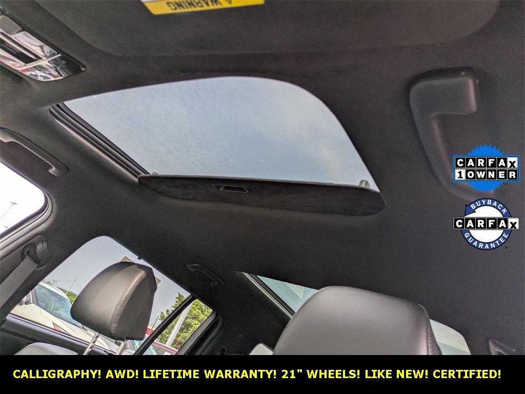 used 2024 Hyundai Santa Fe car, priced at $36,977