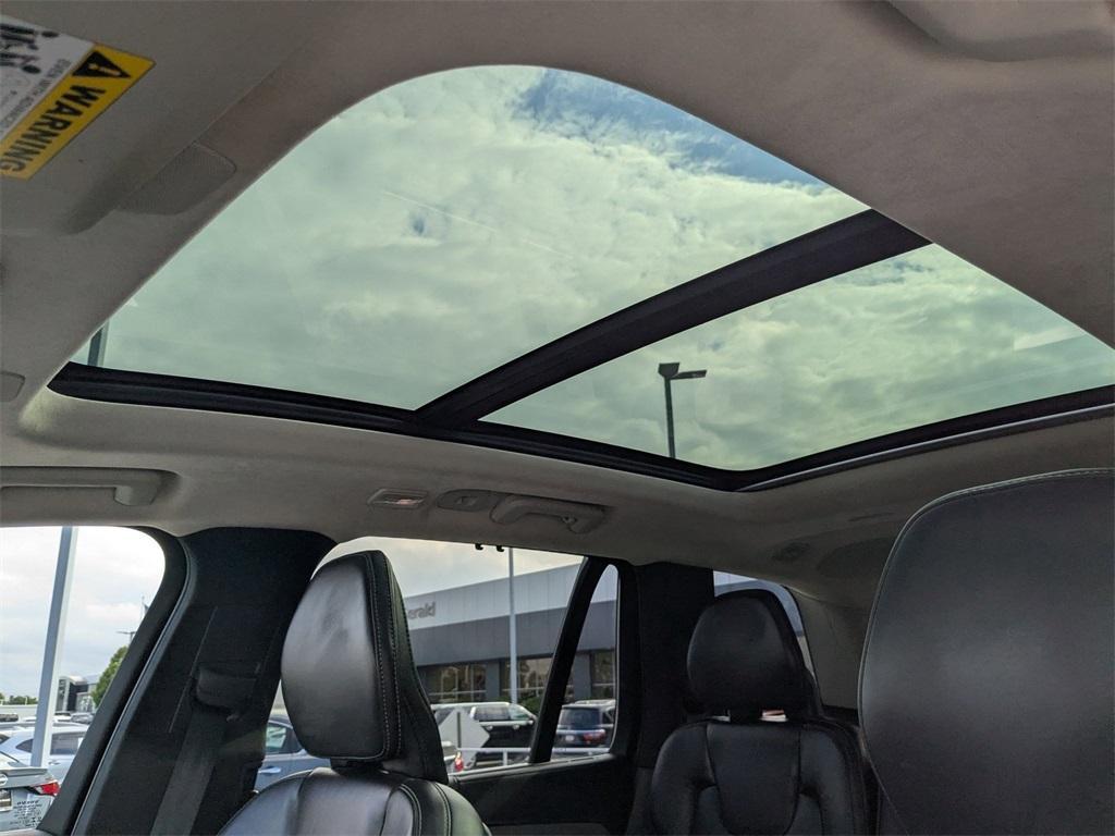 used 2023 Volvo XC90 car, priced at $57,977