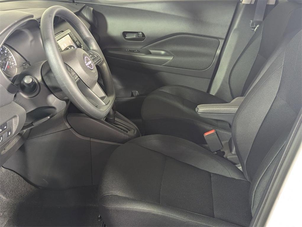 new 2025 Nissan Kicks Play car, priced at $22,057