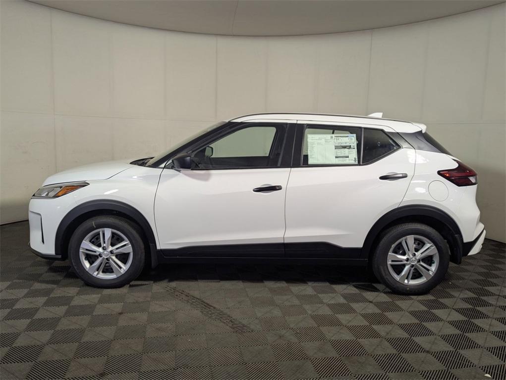 new 2025 Nissan Kicks Play car, priced at $22,057