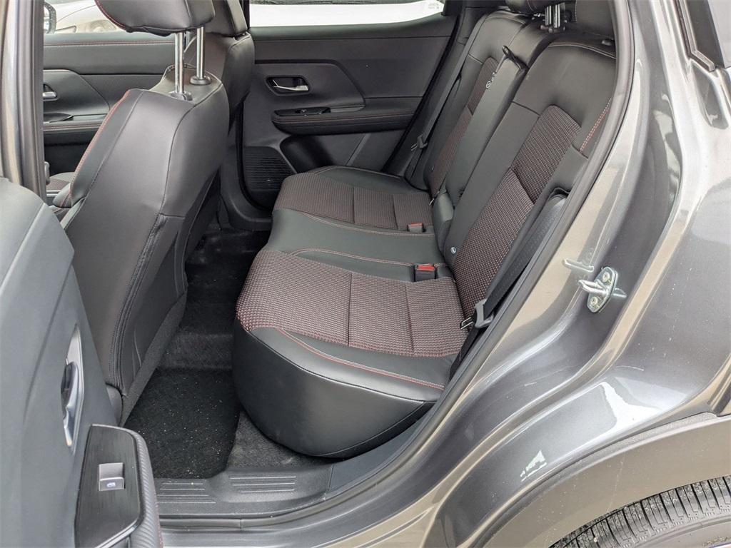 new 2025 Nissan Kicks car, priced at $29,260
